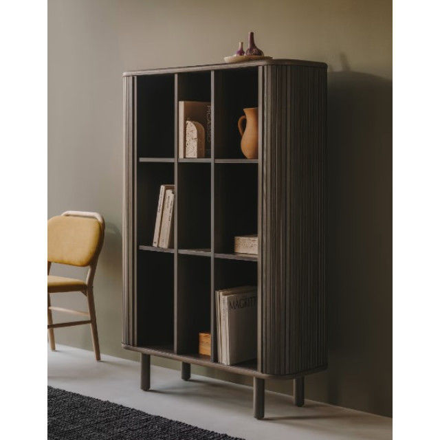 Шкаф Mailen M1200002MM51 из ясеневого шпона с темным покрытием 110 x 140 см Шкаф Mailen M1200002MM51 из ясеневого шпона с темным покрытием 110 x 140 см