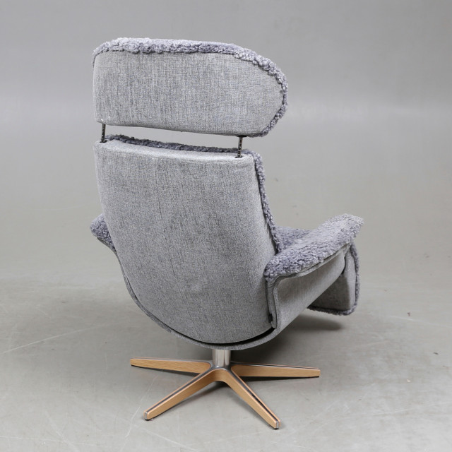 Крісло Conform Air footrest  Swivel foot Дерево